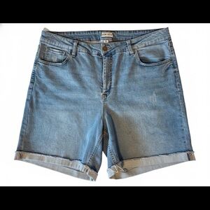 Ava & Viv Shorts Womens Size 22W Plus Distressed Cuffed Roll Up Shorts B0040